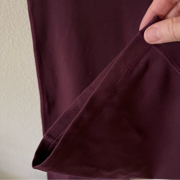 LULULEMON Relaxed Fit Crop Burgundy Pants, size 4 - Picture 7 of 15